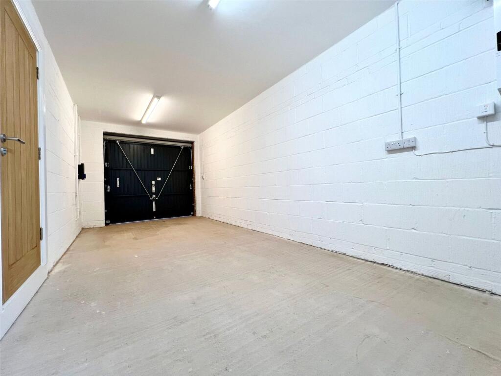 Additional image 11 of Woodlands, Abby Road, Oldbury, Birmingham, B68