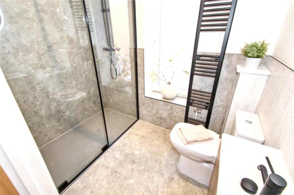 House in Newcastle upon Tyne - More