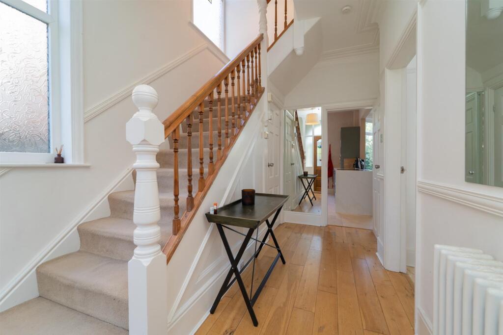 Park Drive, Whalley Range photo 4