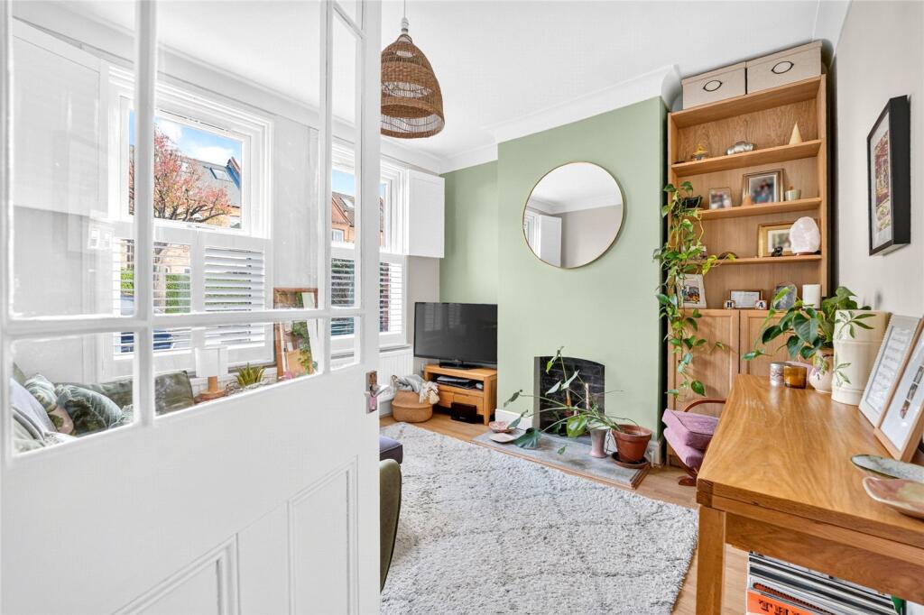 Fleeming Road, Walthamstow, London, E17 photo 2