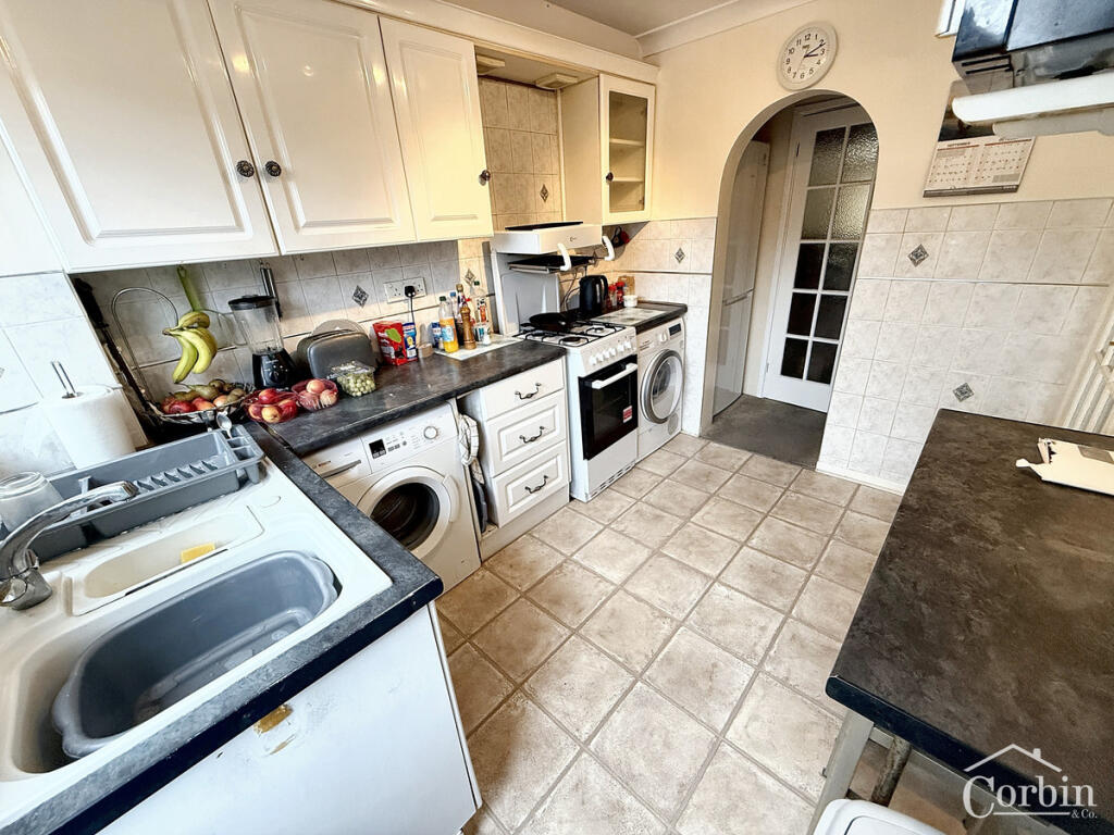 Additional image 6 of Glenmeadows Drive, Bournemouth, BH10 5