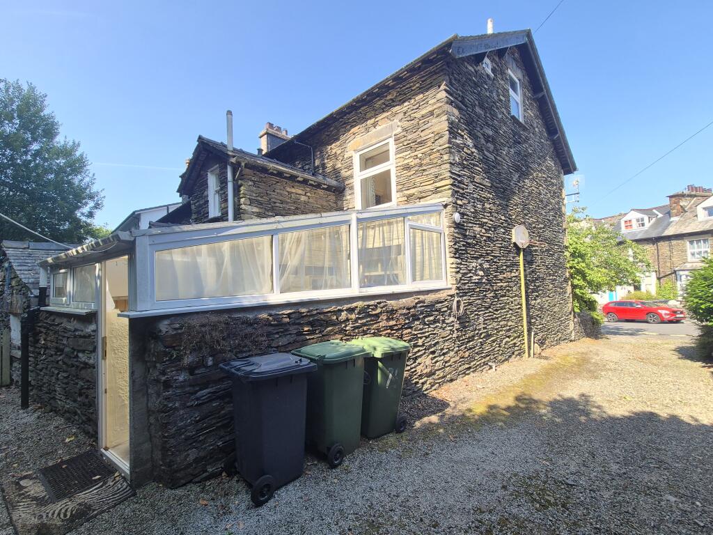 75 Craig Walk, Windermere, Cumbria LA23 2JT photo 4