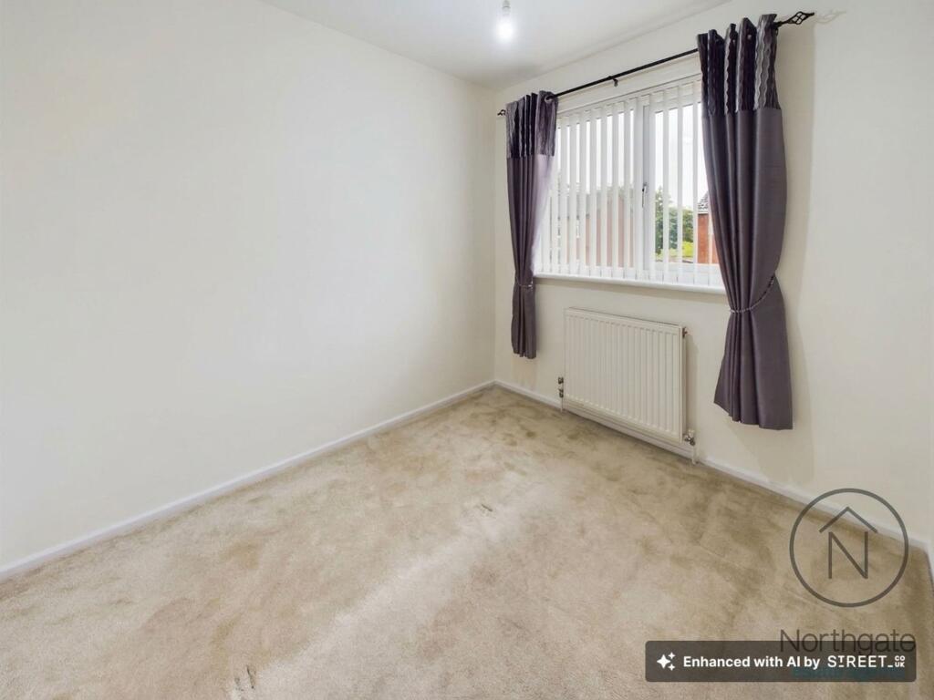 House in Darlington - More