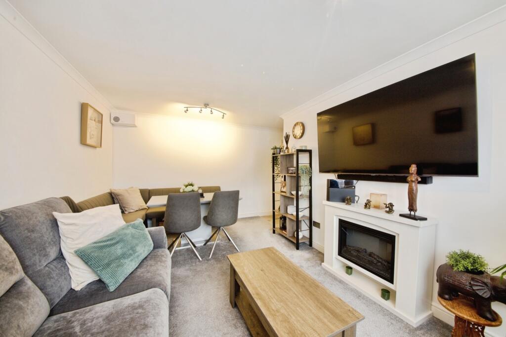 Apartment in London - View 4