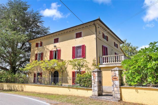 Main image of property: Via di Montalbano, Lamporecchio, Pistoia, Tuscany