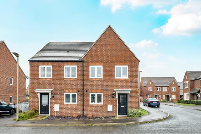 2-bed semi-detached on Broad Way, Upper Heyford, Bicester, £315,000