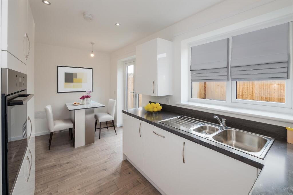 House in Bolton - View 4