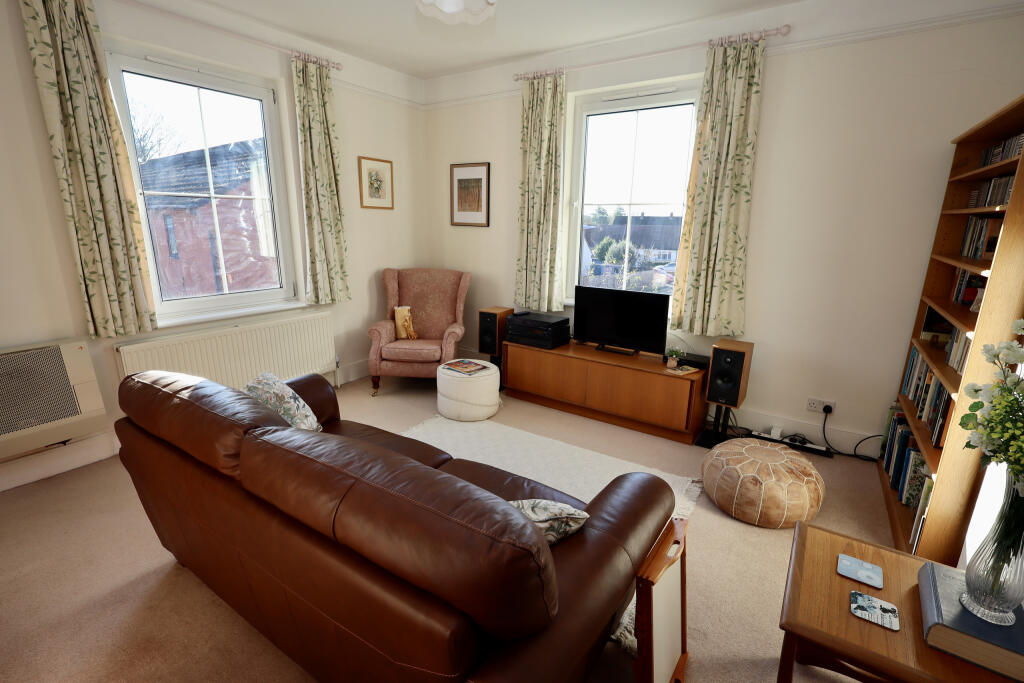 Additional image 19 of Central Wells