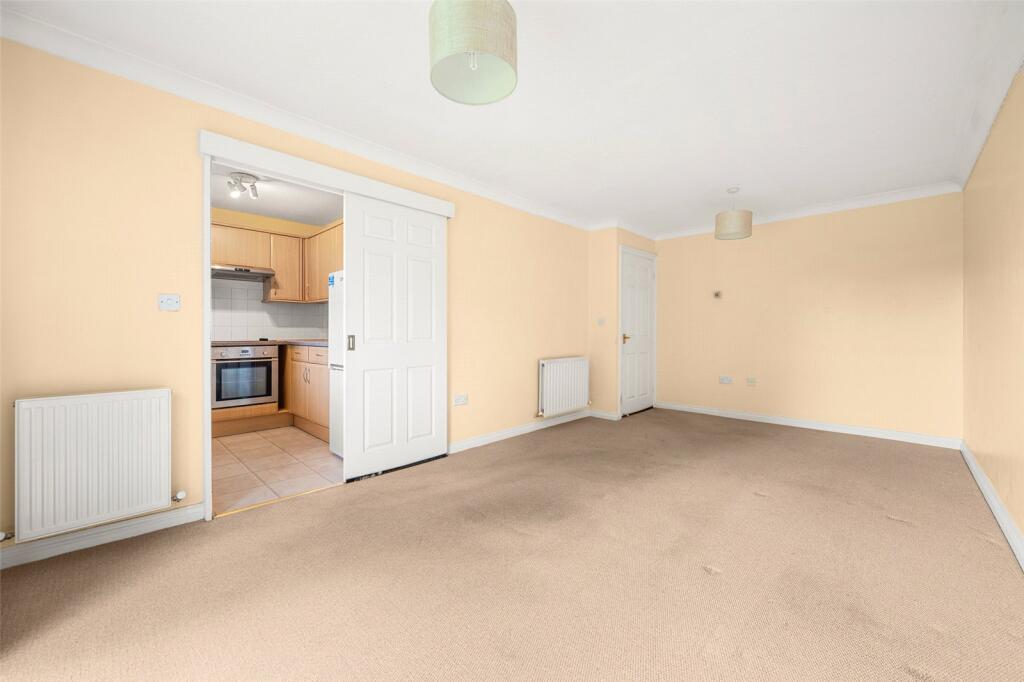 Crowthorne Road, Bracknell, Berkshire, RG12 - View 5