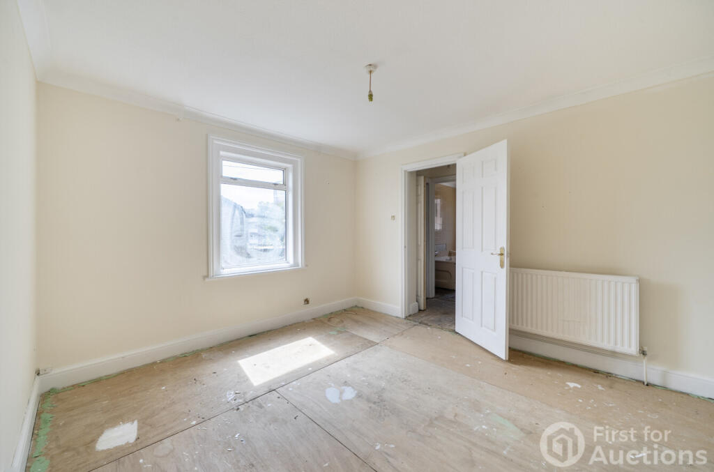 Apartment in Hart, Fleet - View 4