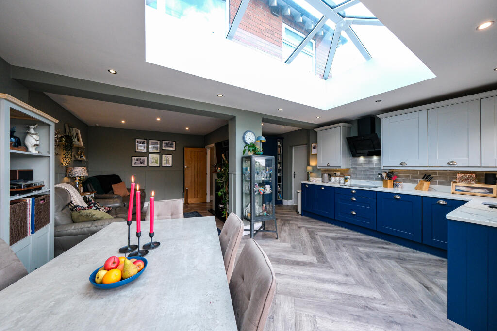 Cranmer Grove, Mansfield, NG19 photo 3
