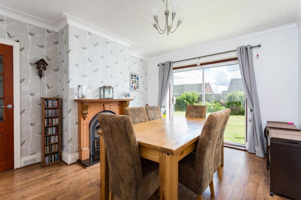 Leeds Road, Barwick In Elmet, Leeds photo 4