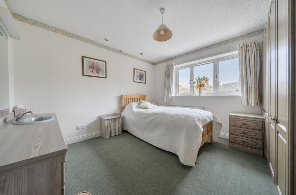 Turnpike Close, Worcester, Worcestershire - More