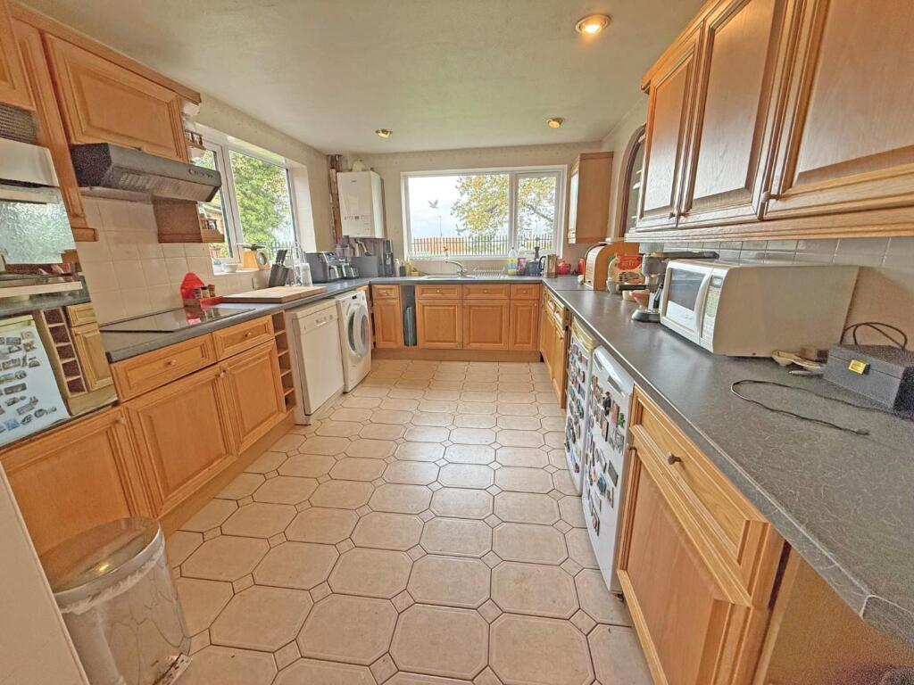 Hart Close, Hillmorton, Rugby photo 4
