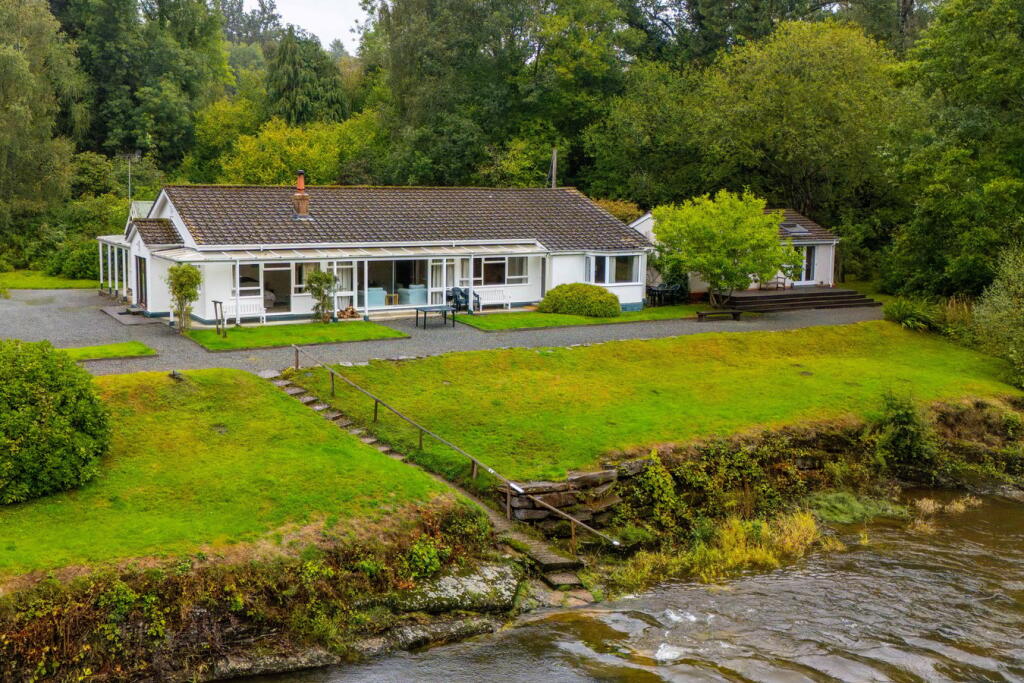 6-bed caravan on Nyth Riverside Lodge - A Holiday Home With Fishing Rights, Erwood, Builth Wells, LD2, £240,000