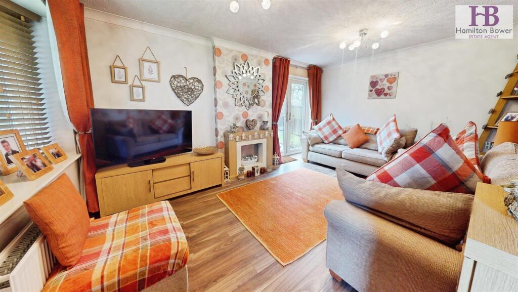 Sanderson Avenue, Bradford photo 4