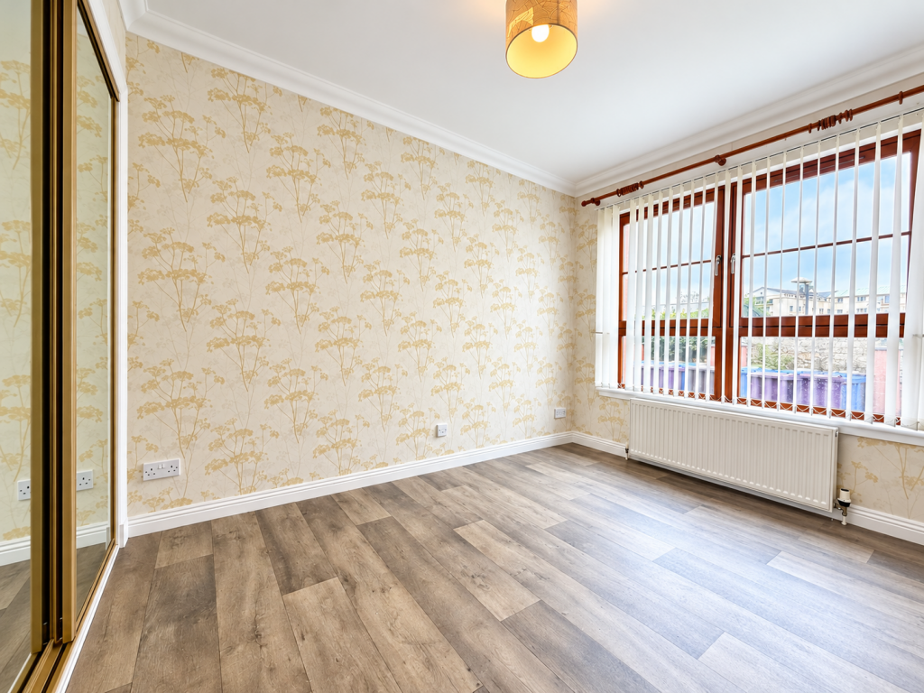 3B, John Street, Largs, KA30 8DT photo 4