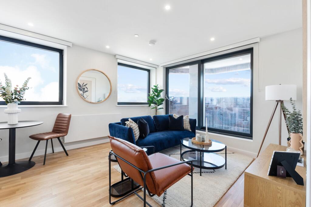 Apartment in London - View 5