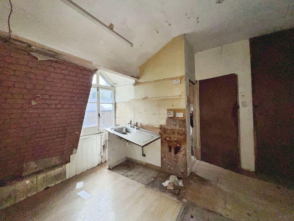 House in Blackburn - View 5