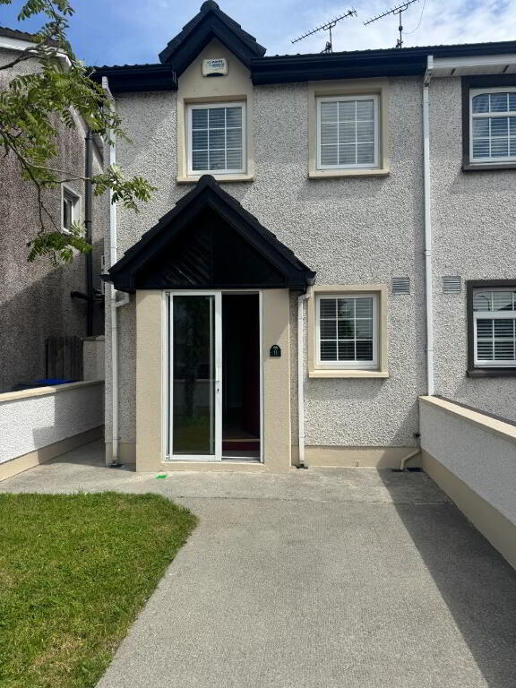 Main image of property: 11 Convent View, Carrickmacross