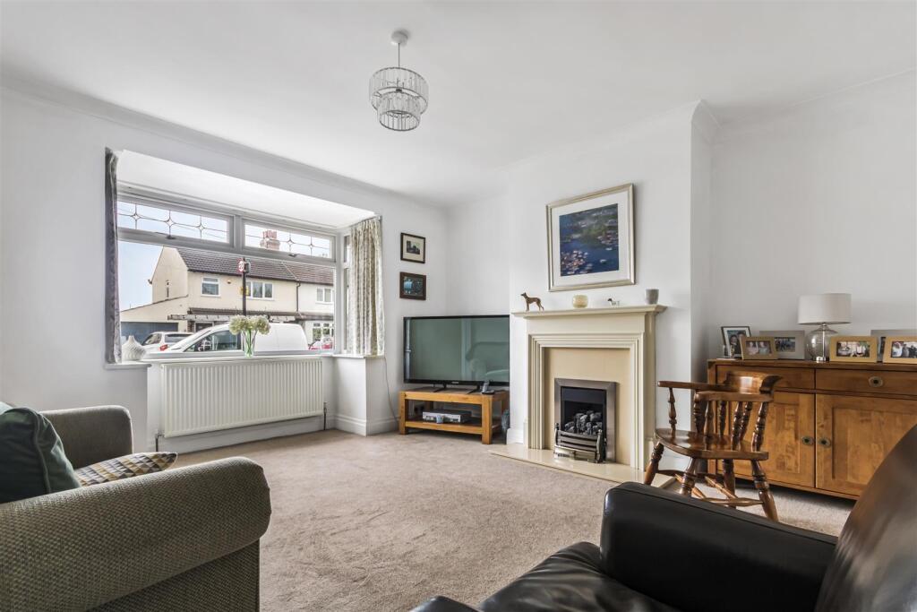 House in Leeds, New Scarborough, Shaw Lane - View 3