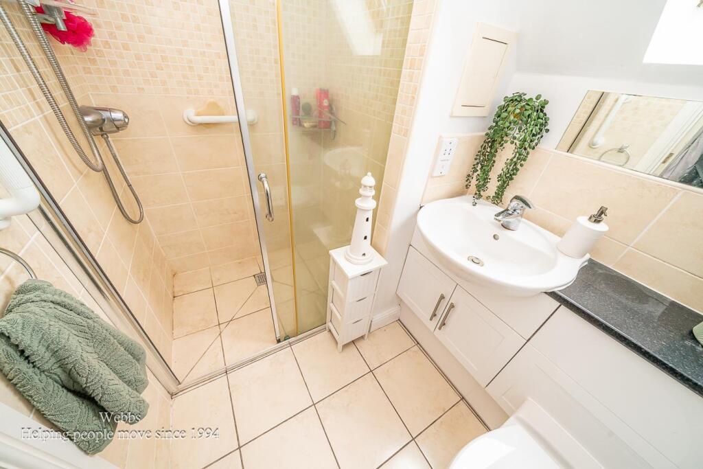 Farm Court, Hednesford, Cannock photo 4