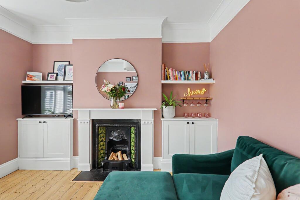 Apartment in Brighton - View 4