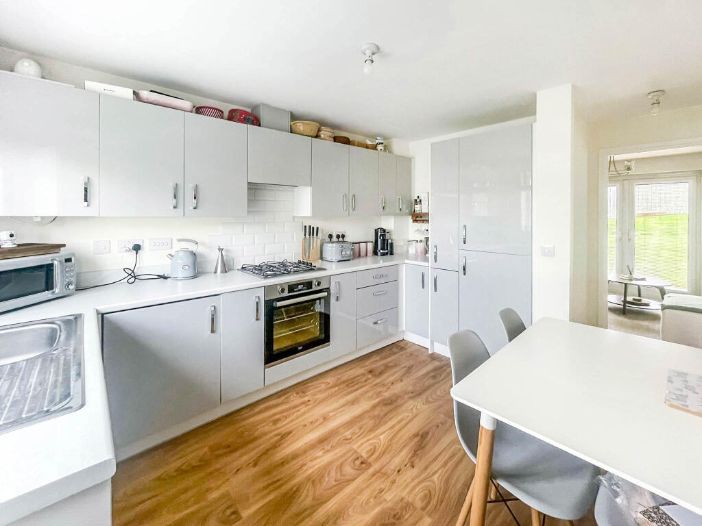 House in Bradford - View 4