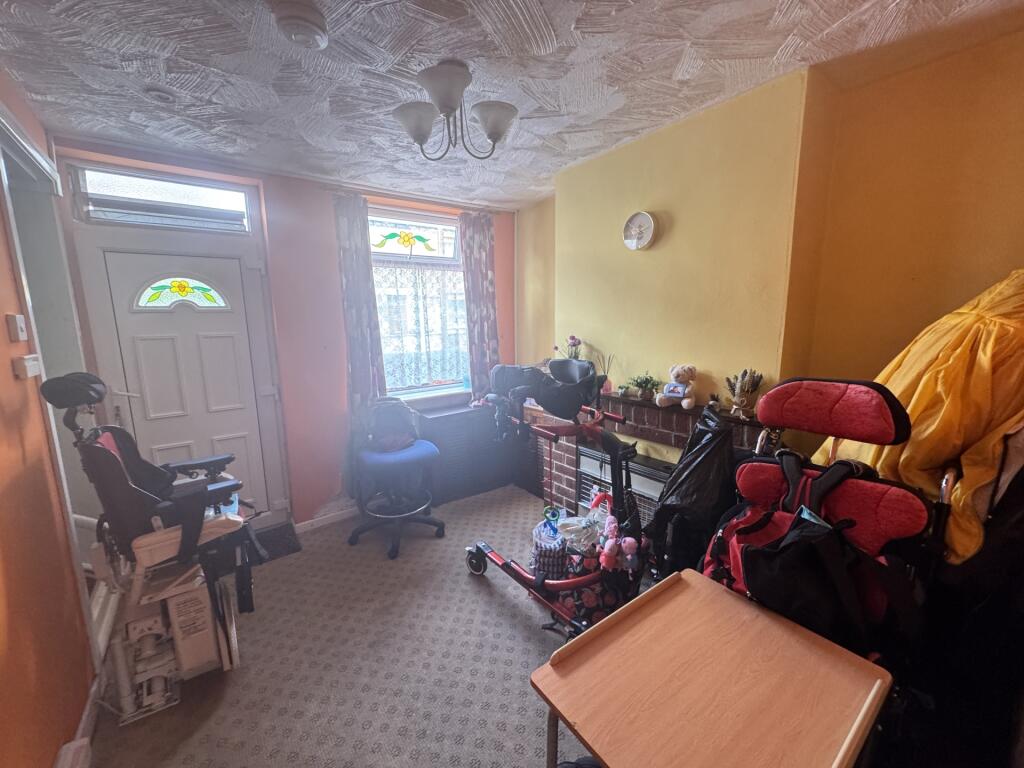 Birchwood Lane, Somercotes, DE55 photo 2