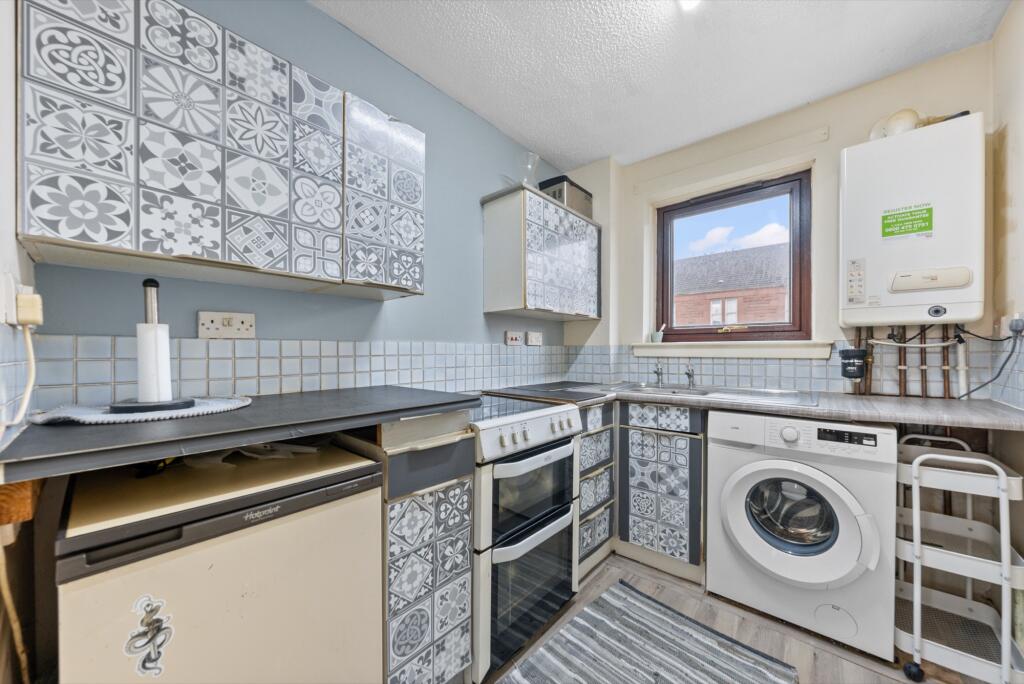 Apartment in Glasgow - View 5