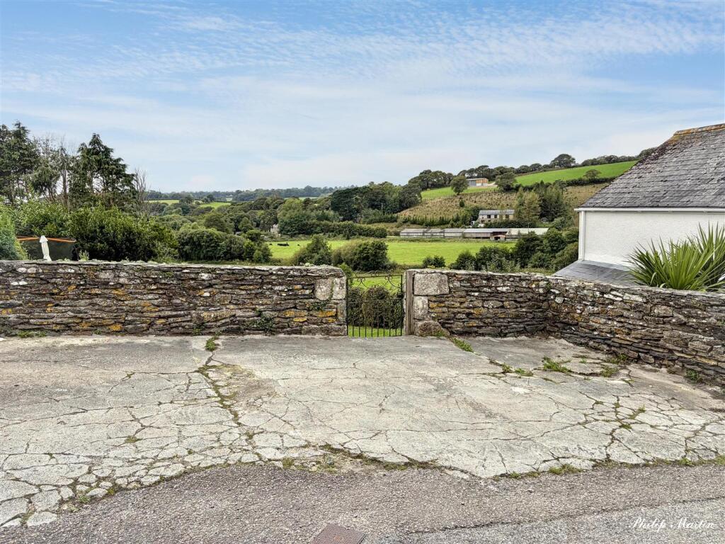 Mill Lane, Tregony photo 4