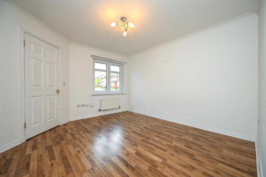 House in Motherwell - View 5