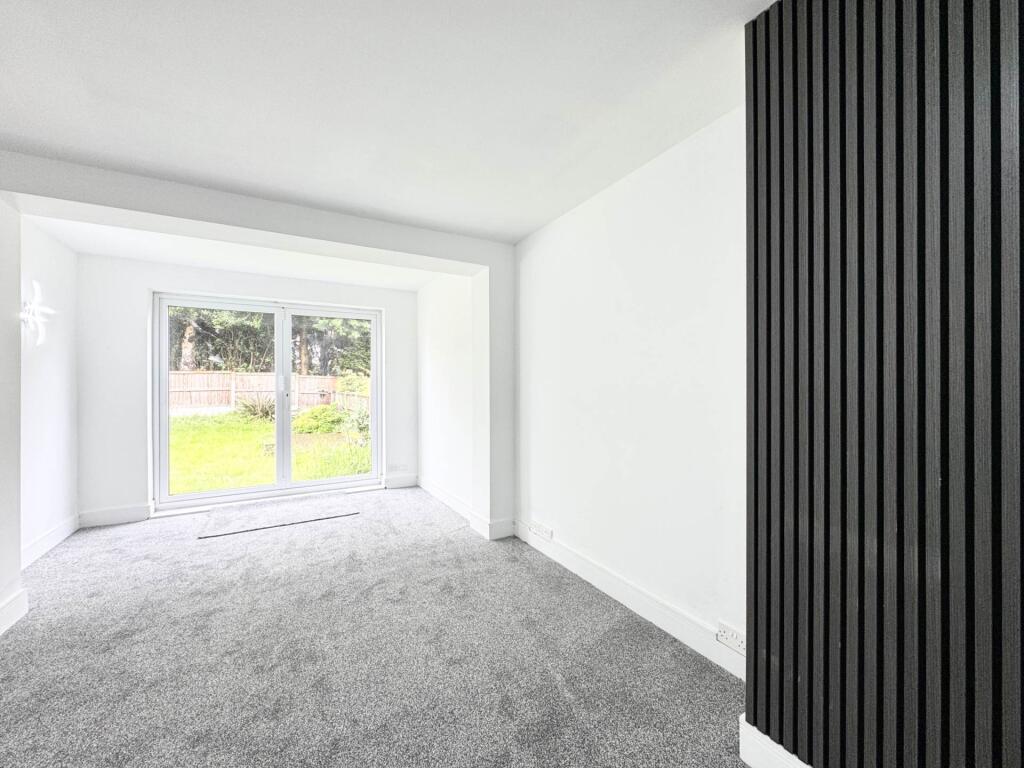 St. Georges Avenue, Windle – pohled 4
