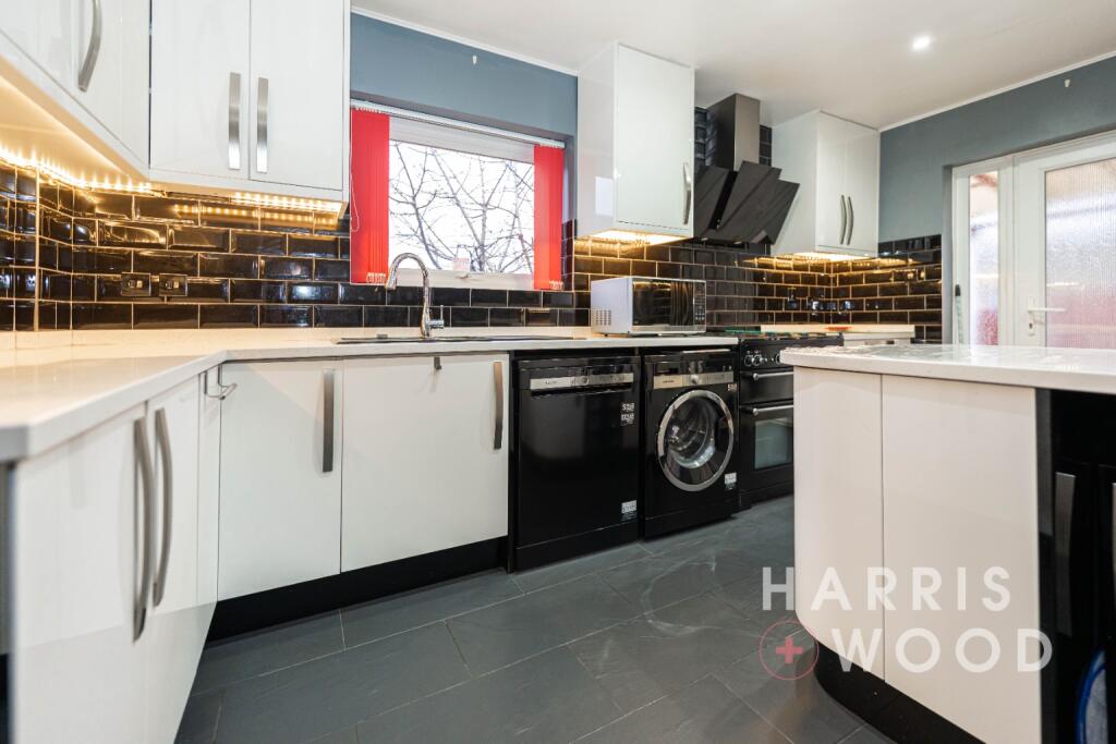 Dinsdale Close, Colchester, Essex, CO4 photo 3