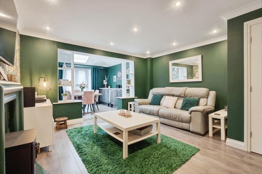House in Bolton - View 4