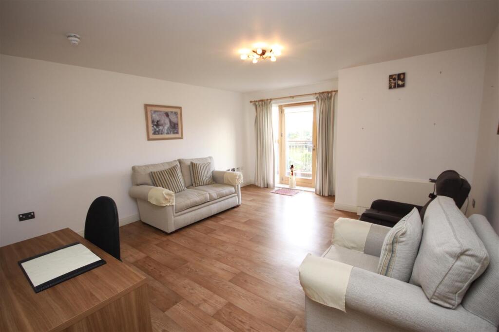 Brookside, Aughton Street, Ormskirk photo 4