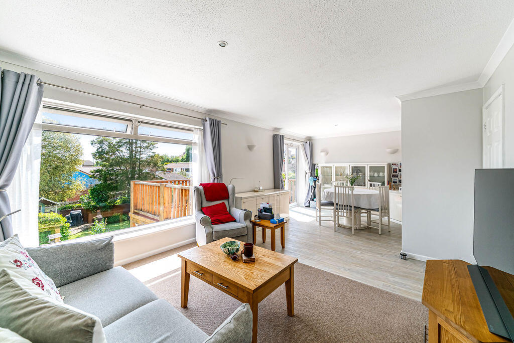 House in Weston-super-Mare, Milton - View 2