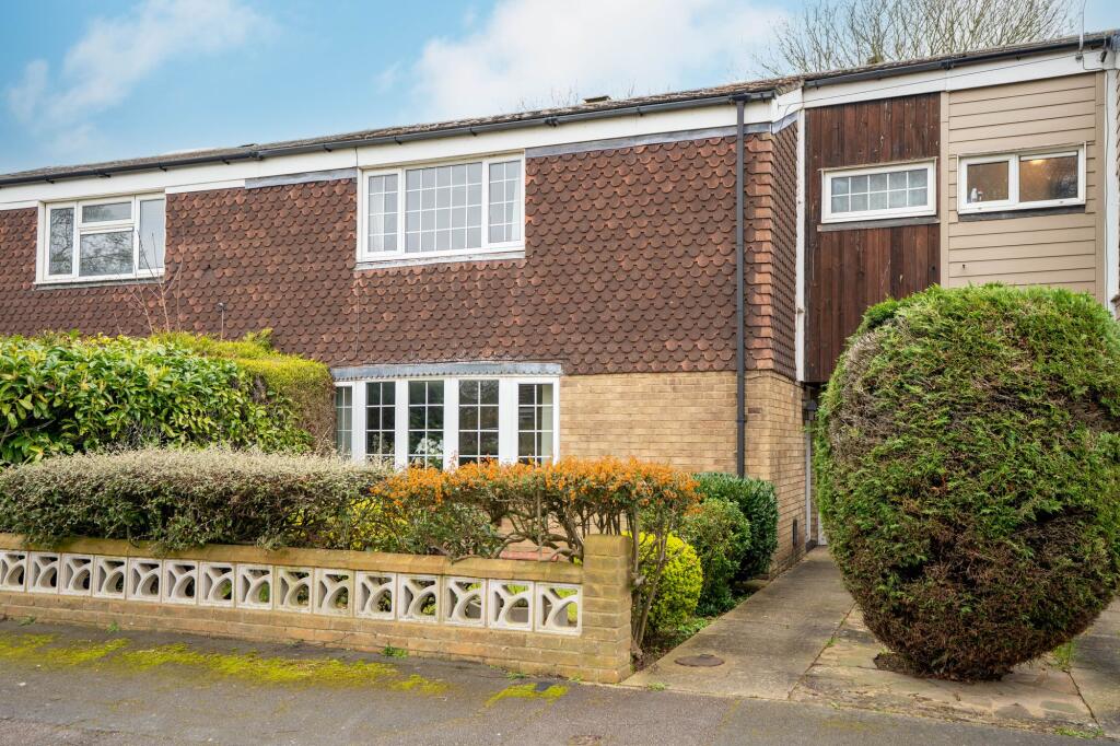 Main image of property: Whitfield Close, Cambridge, CB4
