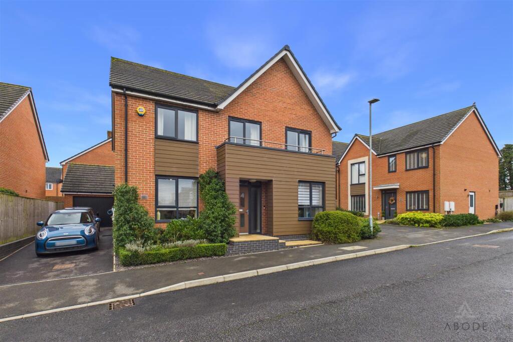 Main image of property: Fraser Drive, Uttoxeter, Staffordshire