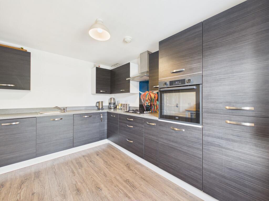 House in Motherwell - More