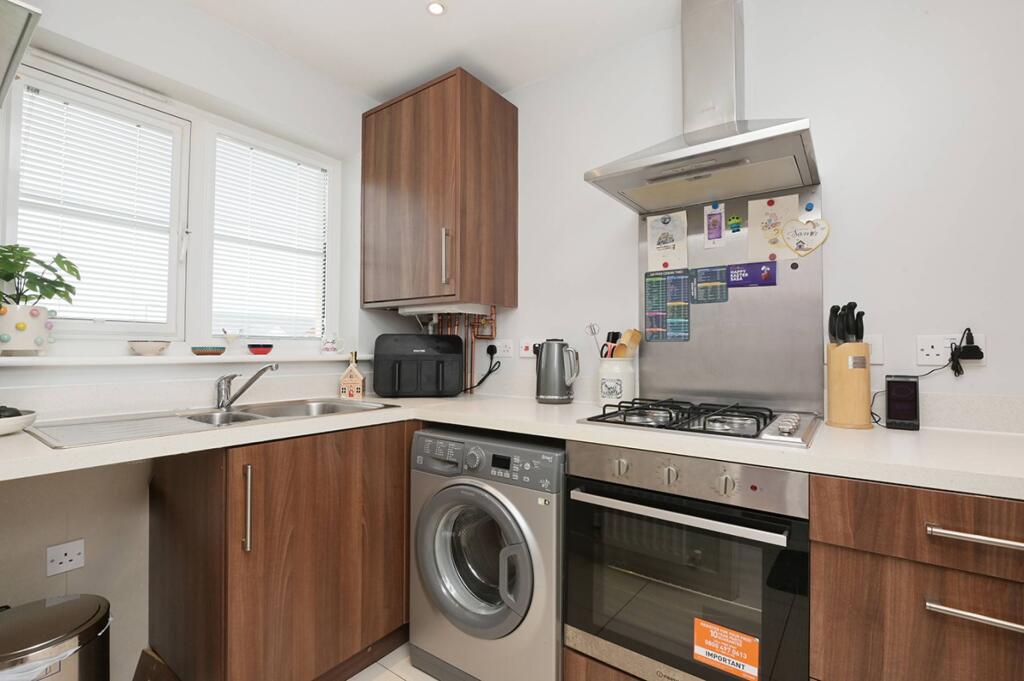 10 Easter Langside Crescent, Dalkeith, EH22 2FL photo 2