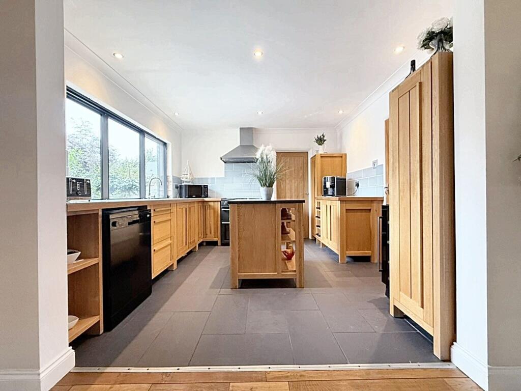 Hengist Road, Birchington, CT7 photo 2