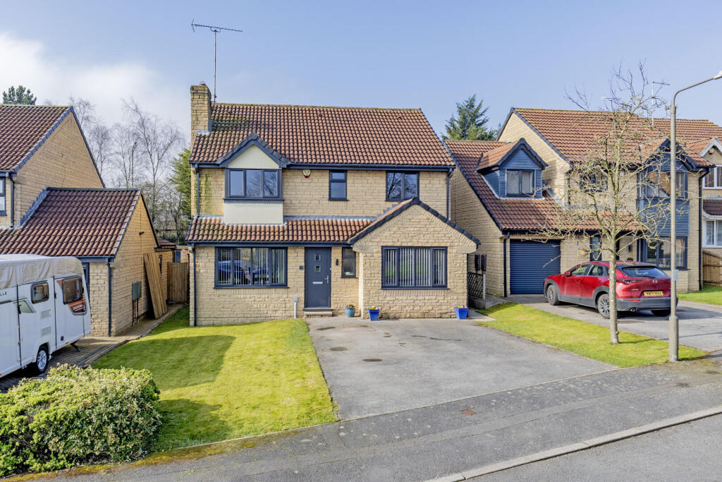 4-bed detached on Brackens Lane, Barlborough, Chesterfield, £400,000