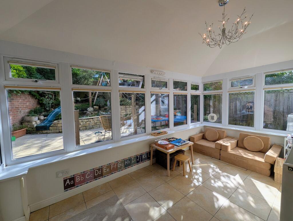House in Swindon - View 5