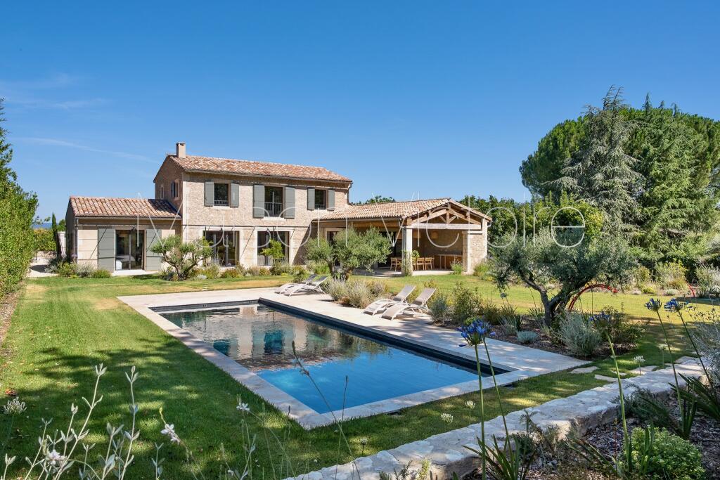 Main image of property: Provence-Alps-Cote d`Azur, Vaucluse, Bonnieux
