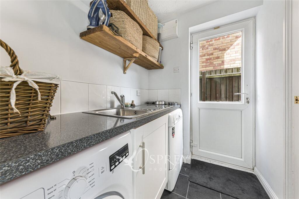 House in Oundle, North Northamptonshire - View 5