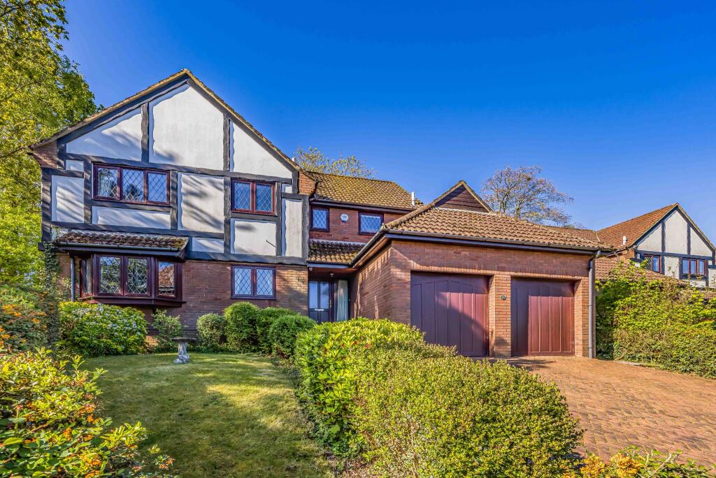 Main image of property: West End, Southampton