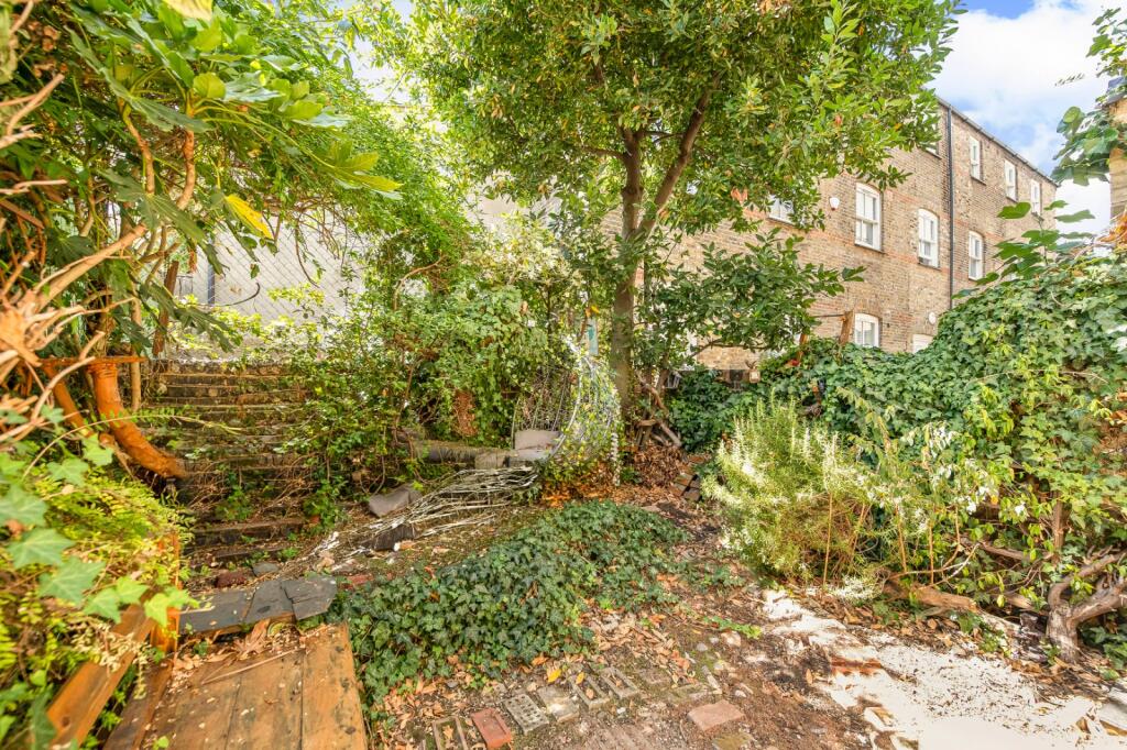 House in London - More