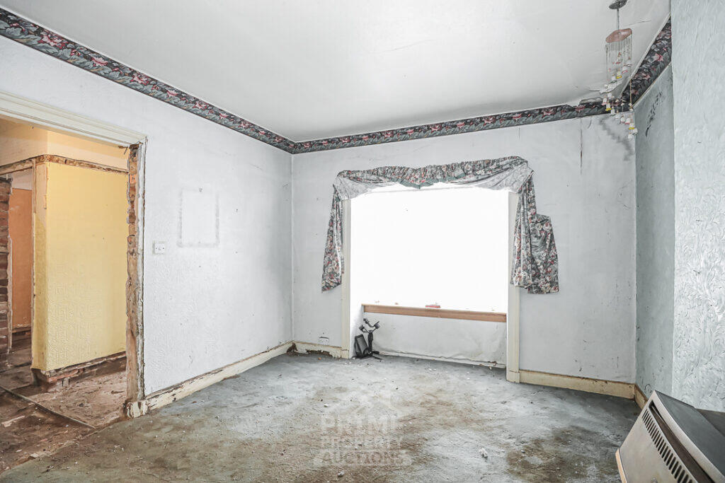 House in Kilmarnock, East Ayrshire - View 4