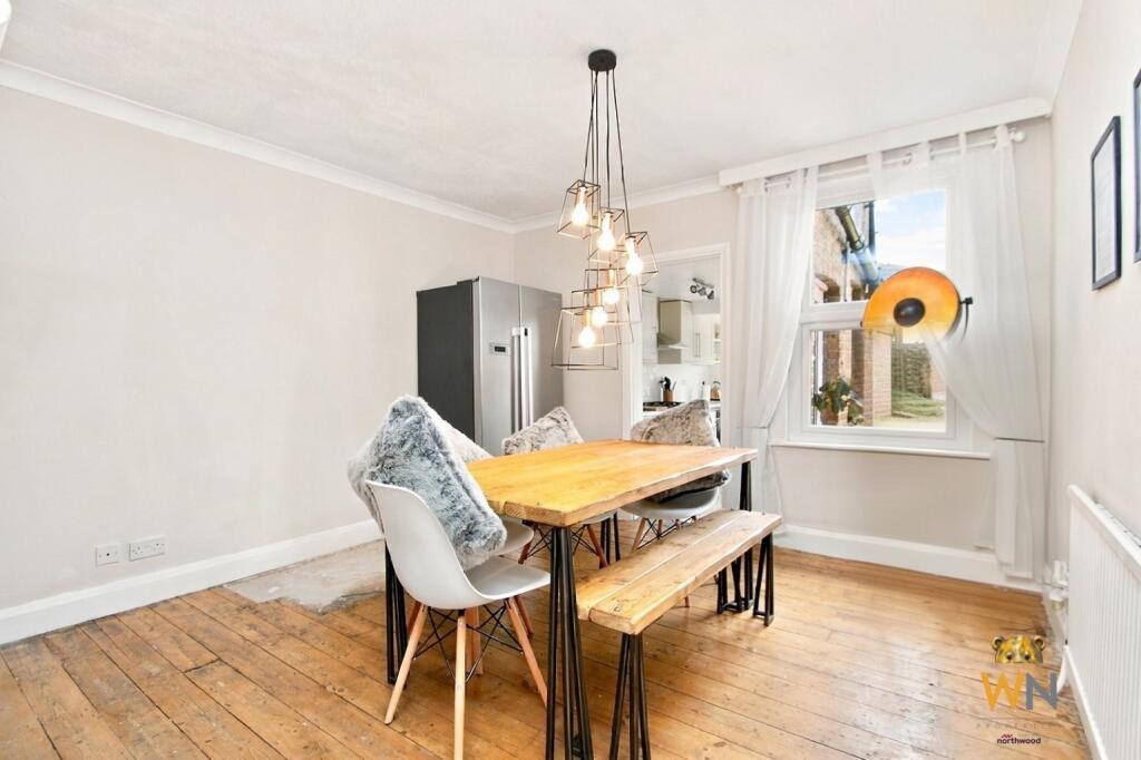 House in London - More